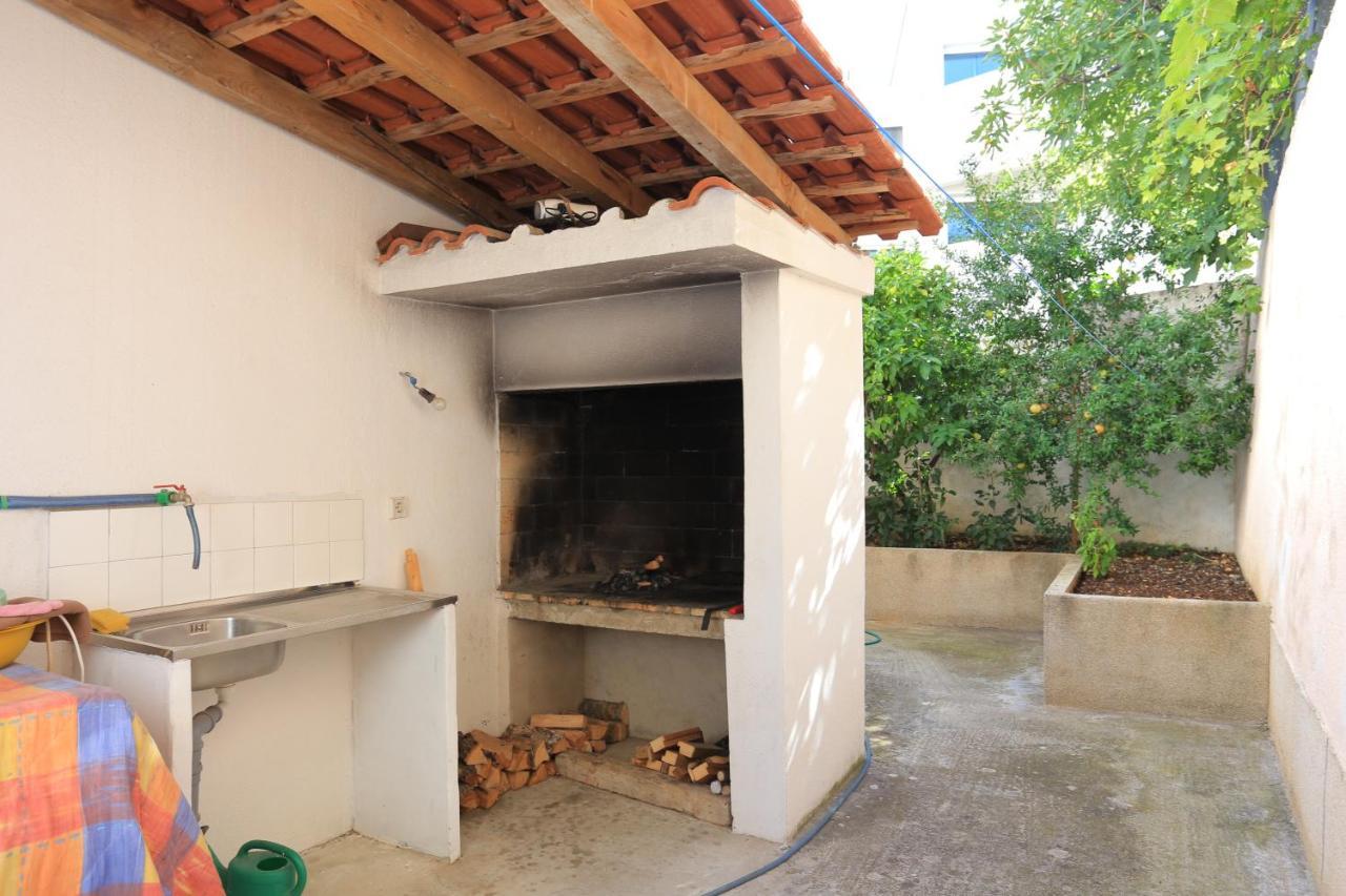 Apartments By The Sea Arbanija, Ciovo - 17332 Trogir Zewnętrze zdjęcie
