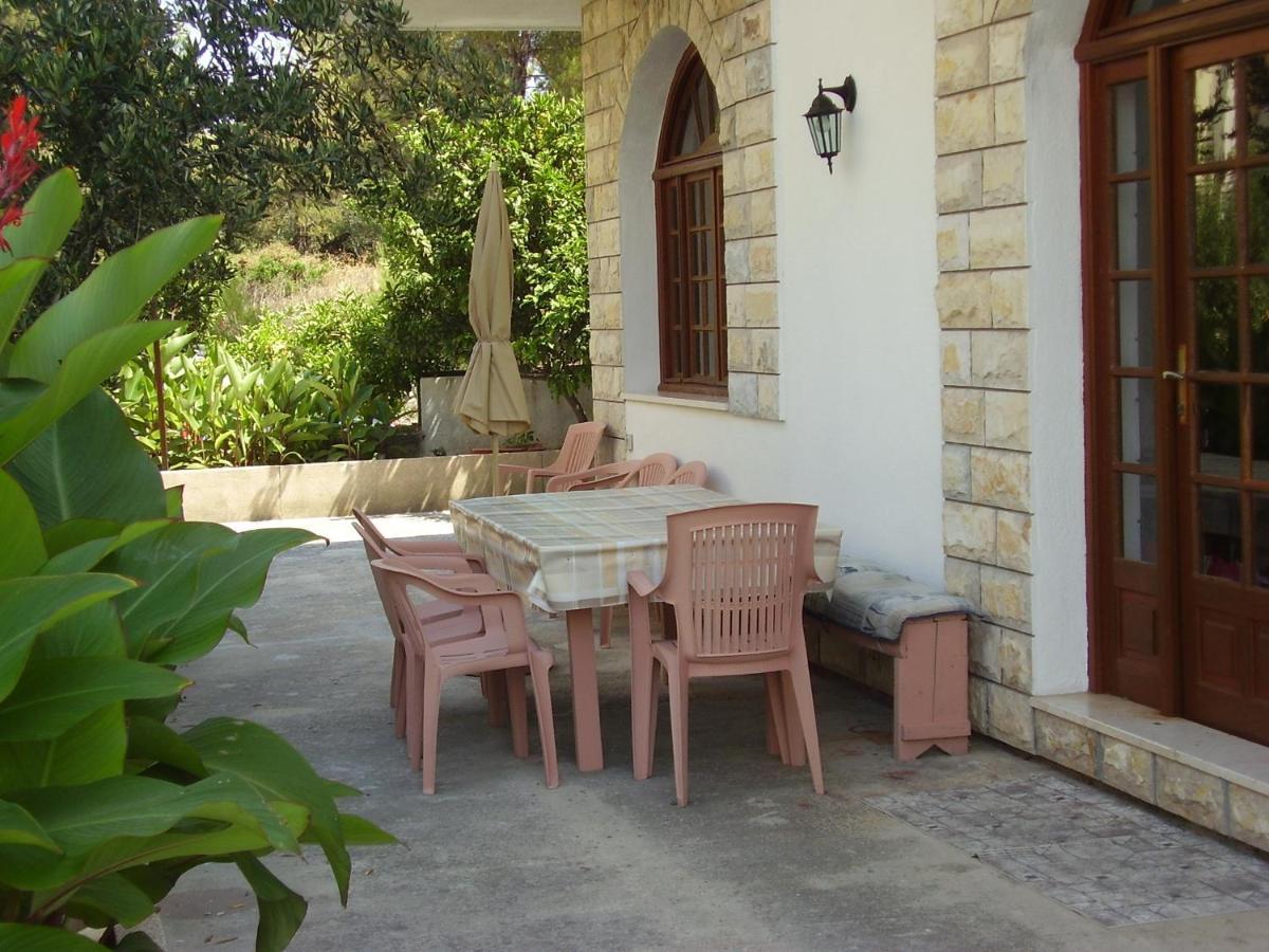 Apartments By The Sea Arbanija, Ciovo - 17332 Trogir Zewnętrze zdjęcie