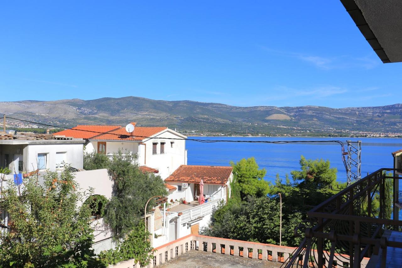 Apartments By The Sea Arbanija, Ciovo - 17332 Trogir Zewnętrze zdjęcie