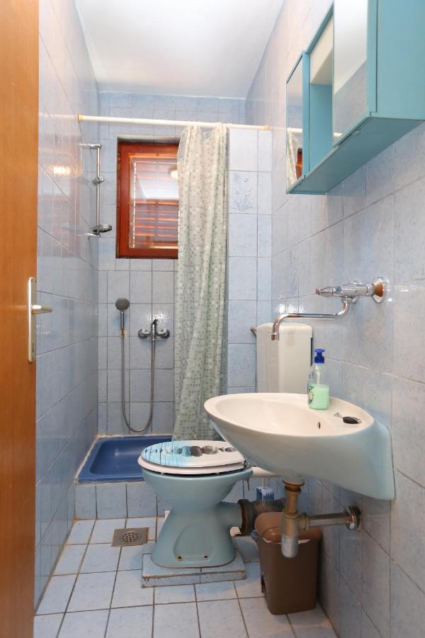 Apartments By The Sea Arbanija, Ciovo - 17332 Trogir Zewnętrze zdjęcie